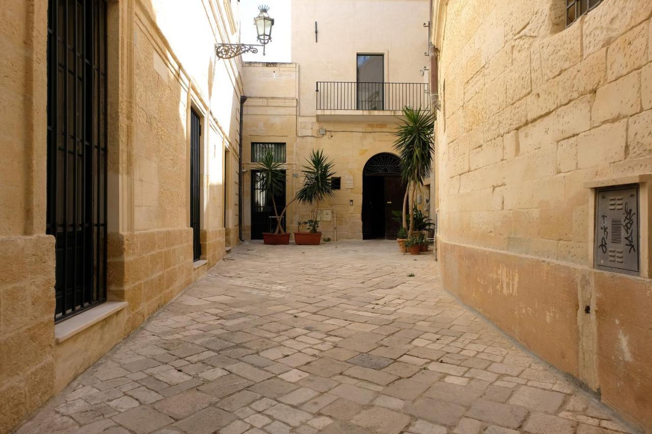 Memoir Appartamento Lecce Luaran gambar